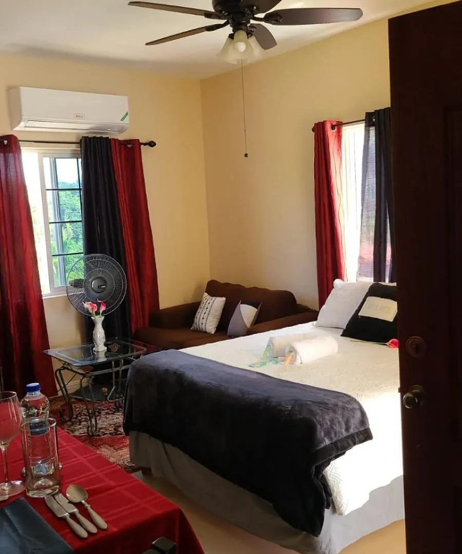 Romantic Suite E Saint Maryʼs